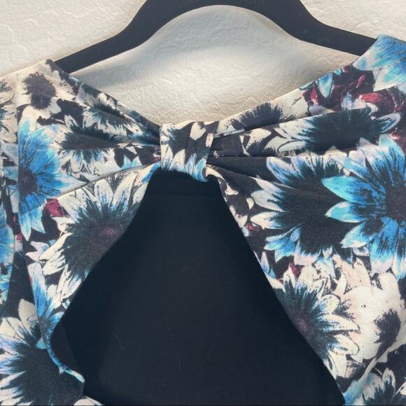 Guess Blue Daisy Bow Back Mini Dress - Picture 9 of 13